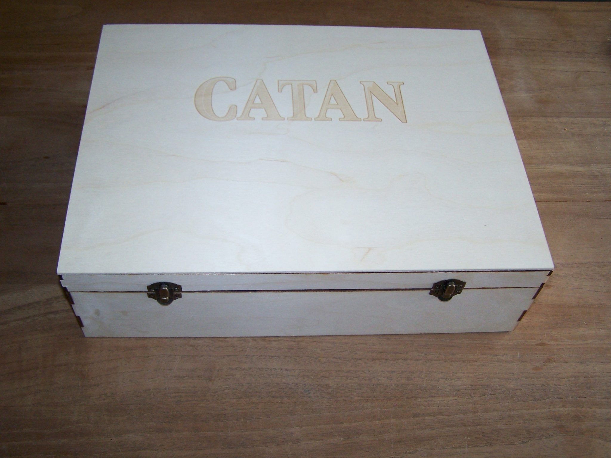 Luxe houten opbergkist voor Kolonisten van Catan &gt; Sandra